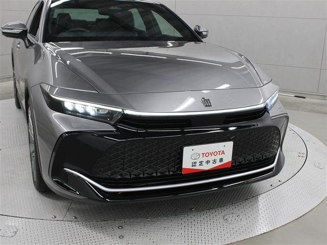 クラウンクロスオーバー Ｇアドバンスド・レザーパッケージ　革シート　４ＷＤ　フルセグ　ミュージックプレイヤー接続可　バックカメラ　衝突被害軽減システム　ＥＴＣ　ドラレコ　ＬＥＤヘッドランプ　アイドリングストップ（14枚目）