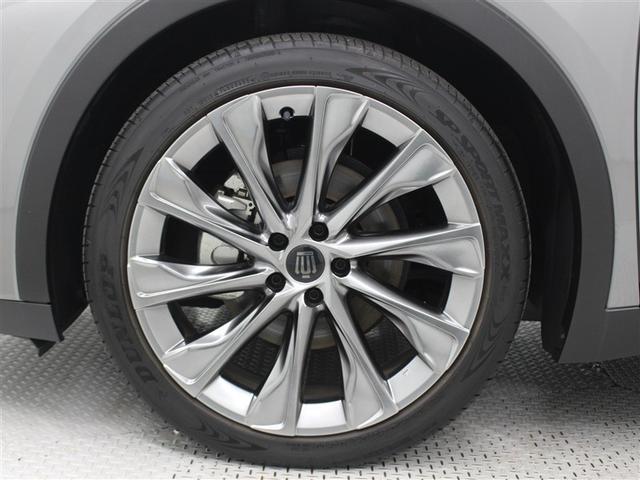 クラウンクロスオーバー Ｇアドバンスド・レザーパッケージ　革シート　４ＷＤ　フルセグ　ミュージックプレイヤー接続可　バックカメラ　衝突被害軽減システム　ＥＴＣ　ドラレコ　ＬＥＤヘッドランプ　アイドリングストップ（16枚目）