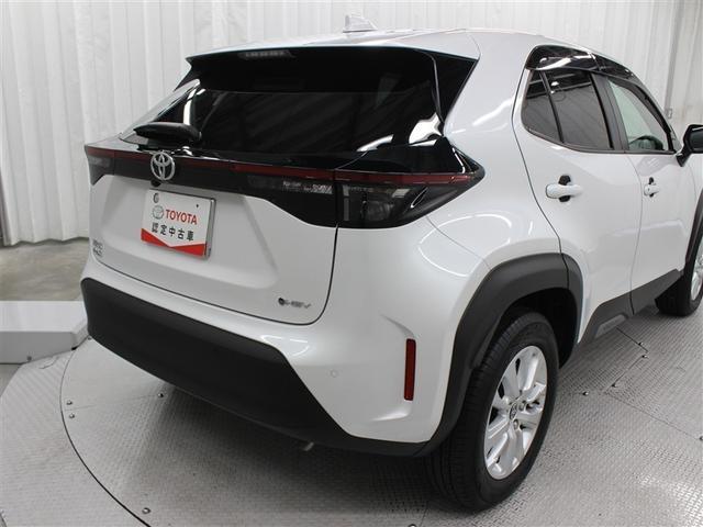 ヤリスクロス ハイブリッドＧ　メモリーナビ　ミュージックプレイヤー接続可　バックカメラ　衝突被害軽減システム　ＥＴＣ　ドラレコ　ＬＥＤヘッドランプ　ワンオーナー　アイドリングストップ（17枚目）