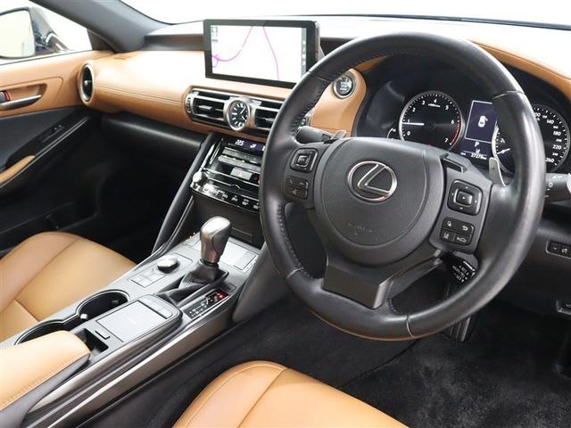 ＩＳ ＩＳ３００　フルセグ　メモリーナビ　ＤＶＤ再生　ミュージックプレイヤー接続可　バックカメラ　衝突被害軽減システム　ＥＴＣ　ドラレコ　ＬＥＤヘッドランプ　ワンオーナー　アイドリングストップ（6枚目）