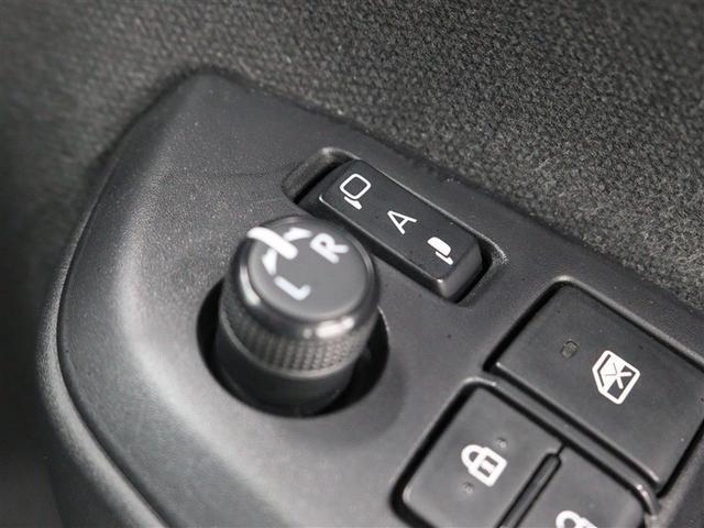 ヤリス ハイブリッドＸ　メモリーナビ　ミュージックプレイヤー接続可　バックカメラ　衝突被害軽減システム　ＥＴＣ　ドラレコ　アイドリングストップ（29枚目）