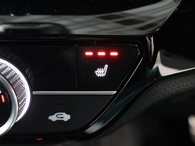 ���[�_�[�N���[�Y�R���g���[��