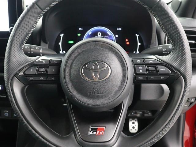 ヤリスクロス ハイブリッド　ＧＲスポーツ　ミュージックプレイヤー接続可　バックカメラ　衝突被害軽減システム　ＥＴＣ　ドラレコ　ＬＥＤヘッドランプ　ワンオーナー　アイドリングストップ（28枚目）