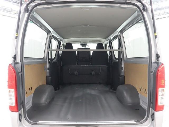 ハイエースバン DX GLパッケージ 衝突被害軽減システム LEDヘッドランプ 乗車定員6人 ワンオーナー ディーゼル(32枚目)