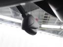 交通事故処理の迅速化等、運転中の「万が一」を記録してくれ、もしもの時も心強いドライブレコーダーを装備しています。
