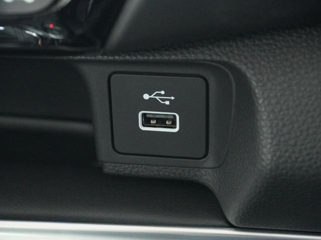 ヴェゼル ｅ：ＨＥＶＺ　ワンオーナー　禁煙車　９インチナビ　バックカメラ　ＥＴＣ　アダプティブクルーズコントロール　シートヒーター　Ｂｌｕｅｔｏｏｔｈ　ＵＳＢ入力端子　ＬＥＤヘッドライト　衝突被害軽減ブレーキ　障害物センサー（68枚目）