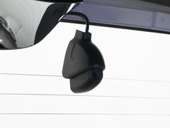 ���ꥢ�ˤ�ɥ饤�֥쥳���������������Ƥ���ޤ��������������ʤɤ�Ͽ���뼫ư���Ѥ����֤Ǥ����⤷��λ��Τκݤε�Ͽ�Ϥ������ι�Ԥκݤλפ��ФȤ��ƥɥ饤�֤α�����ڤ��ळ�Ȥ��Ǥ��ޤ��� 7