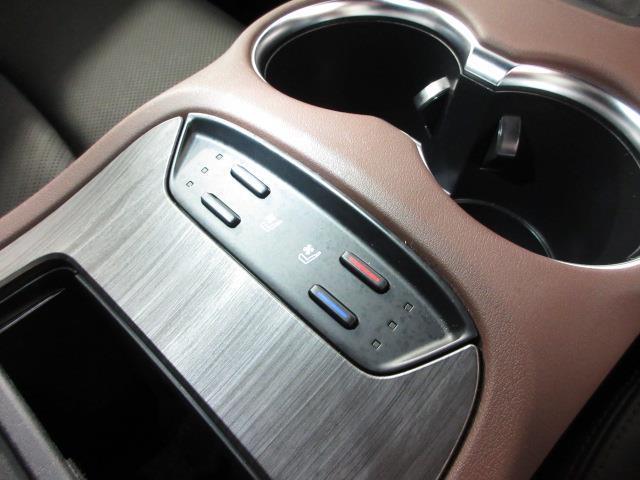 ハリアーハイブリッド Ｚ　レザーパッケージ　衝突被害軽減　本革　フルセグテレビ　ＬＥＤヘッドライト　Ｂカメラ　横滑防止装置　クルコン　エアバッグ　アルミホイール　電動パワーシート　助手席エアバック　スマートキ－　ＡＢＳ　キーフリーシステム（26枚目）