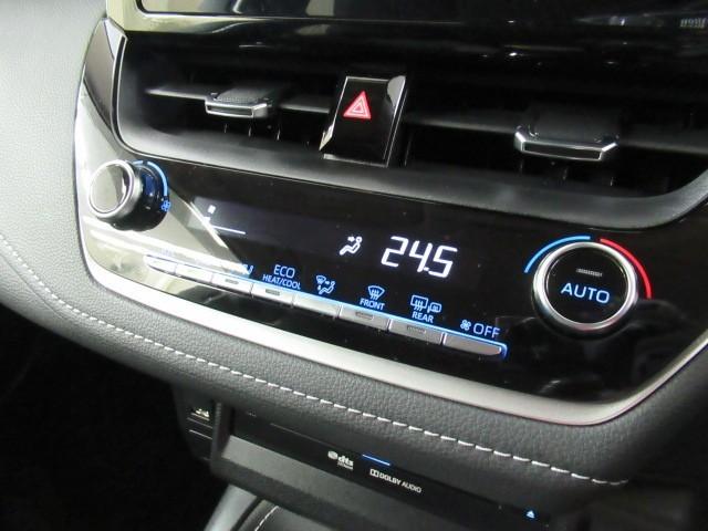 カローラツーリング ハイブリッド　Ｓ　インテリジェントクリアランスソナー　ＡＣ１００Ｖ　Ｒカメラ　ＡＡＣ　ＬＥＤライト　横滑防止装置　クルコン　ＥＴＣ車載器　キーフリーシステム　スマートキー　カーテンエアバック　イモビ　アルミ　ＤＶＤ再生（20枚目）