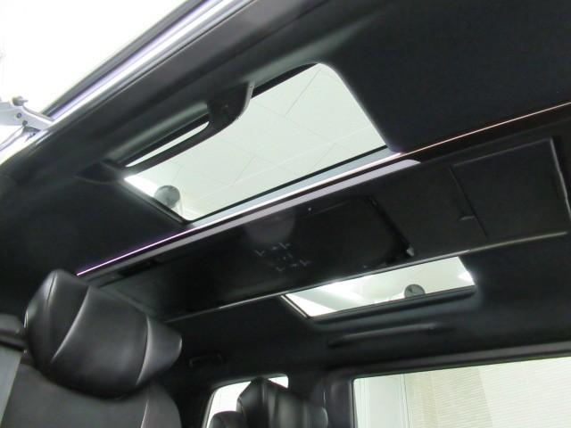 アルファード Ｚ　ＡＷ　１オーナー車　Ｂカメラ　１００Ｖ電源　ナビテレビ　エアコン　ＬＥＤ　スマキ　ム－ンル－フ　パワステ　メモリーナビ　３列シート　パワーシート　エアバッグ　ＥＴＣ　キーレス　助手席エアバッグ（23枚目）
