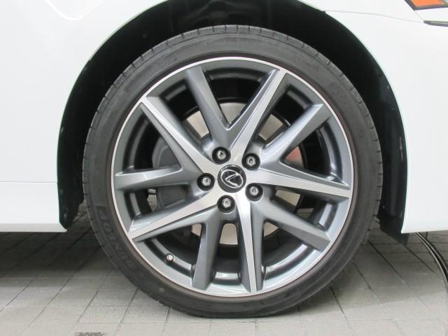 ＧＳ ＧＳ３５０　Ｆスポーツ　ＡＷＤ　フルセグＴＶ　ＥＴＣ　クルーズコントロール　リアカメラ　レザーシート　１オーナー　ＬＥＤヘッドライト（7枚目）
