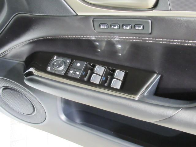ＧＳ ＧＳ３５０　Ｆスポーツ　ＡＷＤ　フルセグＴＶ　ＥＴＣ　クルーズコントロール　リアカメラ　レザーシート　１オーナー　ＬＥＤヘッドライト（10枚目）