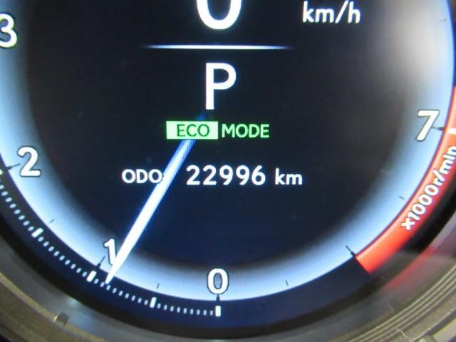 ＧＳ ＧＳ３５０　Ｆスポーツ　ＡＷＤ　フルセグＴＶ　ＥＴＣ　クルーズコントロール　リアカメラ　レザーシート　１オーナー　ＬＥＤヘッドライト（18枚目）