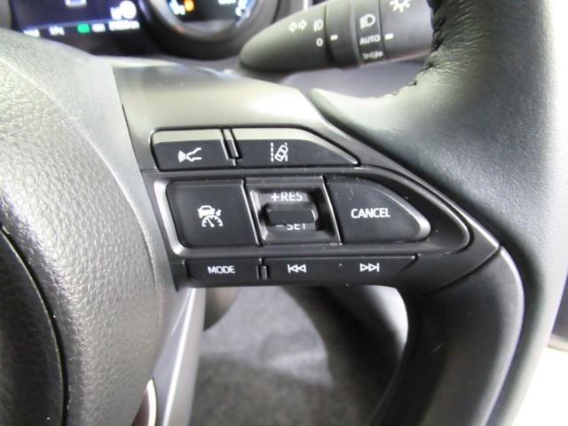 ヤリス Ｚ　サイドＳＲＳ　ＡＡＣ　バックモニタ　スマキー　横滑防止装置　地デジ　キーフリー　アルミ　ＬＥＤランプ　パワーウインドウ　助手席エアバック　クルコン　エアバッグ　パワーステアリング　盗難防止システム（14枚目）