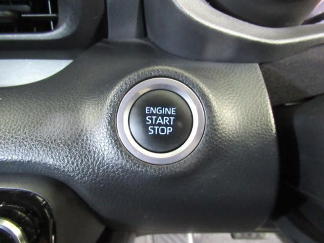 ヤリス Ｚ　サイドＳＲＳ　ＡＡＣ　バックモニタ　スマキー　横滑防止装置　地デジ　キーフリー　アルミ　ＬＥＤランプ　パワーウインドウ　助手席エアバック　クルコン　エアバッグ　パワーステアリング　盗難防止システム（16枚目）