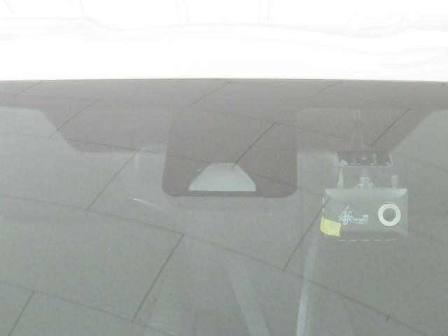 ヤリス Ｚ　サイドＳＲＳ　ＡＡＣ　バックモニタ　スマキー　横滑防止装置　地デジ　キーフリー　アルミ　ＬＥＤランプ　パワーウインドウ　助手席エアバック　クルコン　エアバッグ　パワーステアリング　盗難防止システム（36枚目）