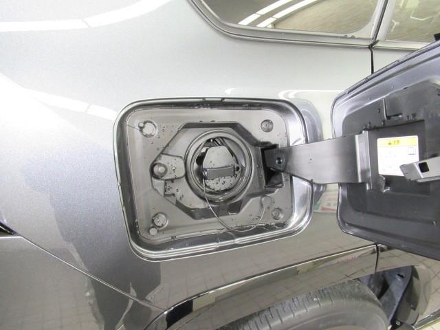 RAV4 PHV G Z 衝突軽減装置 LED パワーシート キーレス メモリナビ フルセグTV オートクルーズコントロール ETC 盗難防止装置 4WD スマートキー AW Bカメラ AC100V電源 横滑り防止装置 AAC(33枚目)