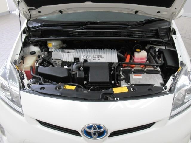 プリウス S Bモニタ- フルセグ地デジ インテリキー デュアルエアバック エアB イモビライザー DVD再生可能 ワンオーナー車 ナビTV AUTOエアコン 横スベリ防止 アルミホイール ETC装備 ABS(32枚目)