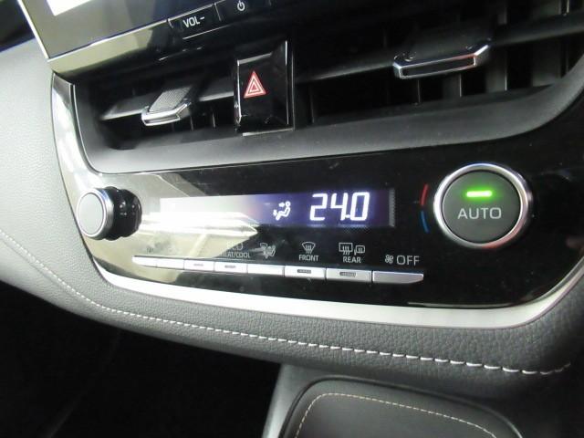 カローラ ハイブリッド G TSS LEDヘッドライト ワンオーナー フルセグ Bカメラ スマートキー ETC キーレス オートエアコン ドラレコ オートクルーズコントロール 盗難防止装置 メモリーナビ(17枚目)