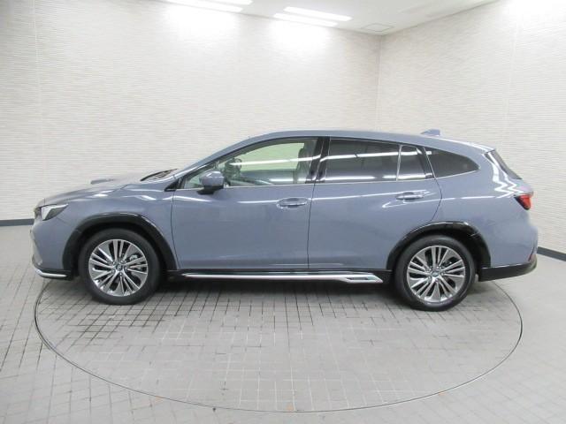 レヴォーグ レイバック リミテッドEX ナビTV クルーズコントロール AWD バックカメラ スマートキー 本革シート ETC メモリーナビ アルミホイール フルオートエアコン 地デジフルセグ 横滑り防止装置 盗難防止装置 1オーナー車(4枚目)