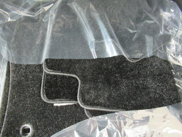 ＵＸ ＵＸ２５０ｈ　バージョンＣ　バックモニター　地デジ　盗難防止システム　ＬＥＤ　キーレス　ＥＴＣ　スマートキー　ナビ＆ＴＶ　電動シート　ＥＳＣ　アルミホイール　メモリーナビ　ＡＢＳ　エアバッグ　サイドエアバッグ　アクティブクルーズ（26枚目）