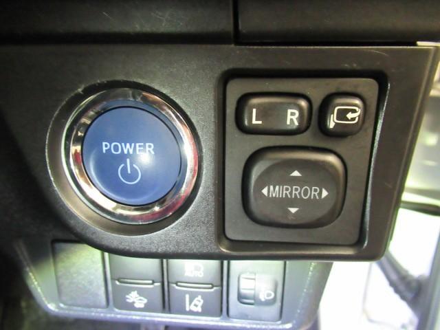 カローラアクシオ ハイブリッド EX イモビライザー エアコン バックモニター 衝突軽減ブレーキ キーレスキー パワーウィンドウ パワーステアリング メモリーナビ スマートキー ETC ナビ&TV DVD再生(11枚目)