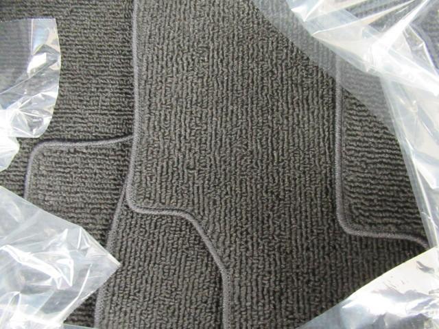 プリウス Z リアカメラ プリクラッシュ PWシート 1オーナ AC100V電源 LEDランプ オートクルーズ アルミホイール ドライブレコーダ AC 運転席エアバッグ 横滑り防止装置 ETC付 盗難防止システム(31枚目)