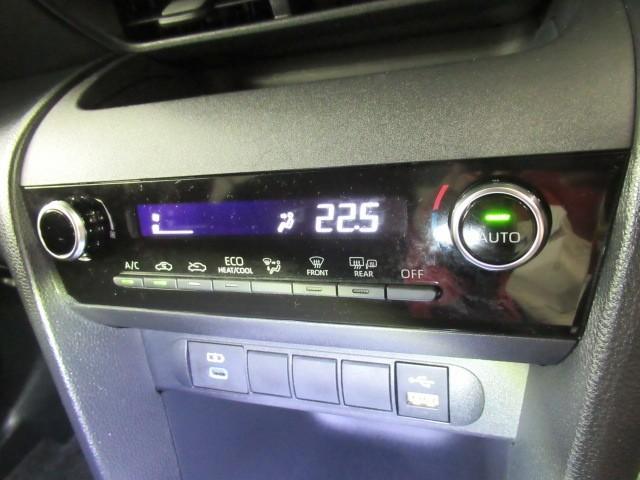 ヤリスクロス G ETC装備 リヤカメラ スマートエントリー イモビライザー DVD再生機能 オートエアコン アルミホイール ナビ キーレス パワーウィンドウ クルコン ABS メモリーナビ エアバッグ 横滑防止装置(17枚目)