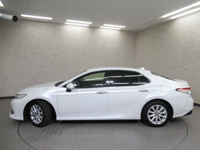 カムリ G ESC リヤカメラ パワーウィンドウ オ-トエアコン パワステ 地デジ 運転席Pシート エアバッグ LEDヘットライト ABS スマートキープッシュスタート ETC車載器 TVナビ キーフリー アルミ(6枚目)