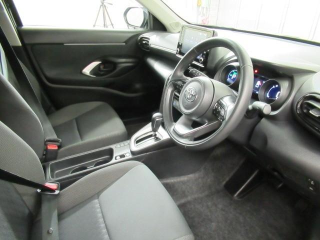 ヤリスクロス ハイブリッドG TSS イモビライザー バックモニタ- エアコン LEDヘッドライト インテリキー パワーウィンド ワンオーナ Wエアバック オートクルーズ キーフリー 横滑防止装置 サイドエアバッグ エアバッグ(9枚目)