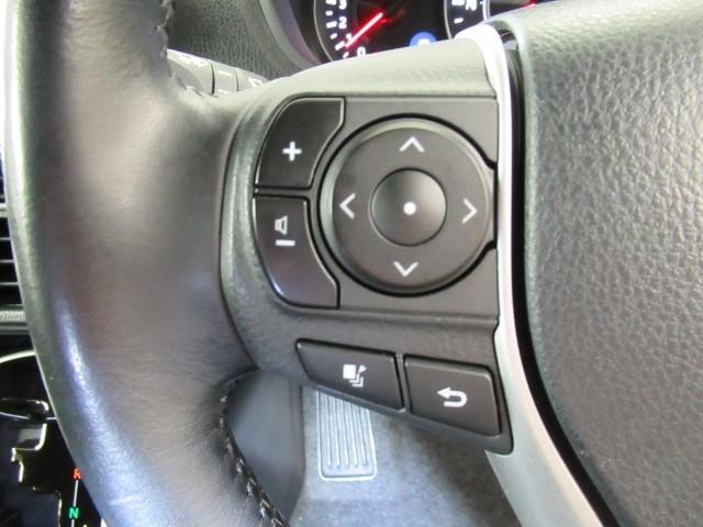 ヴォクシー ZS 煌 地上デジタル TSS 両側パワードア アイドリングストップ車 パワーウィンド 横滑防止 1オーナ DVD可 盗難防止装置 スマートエントリー Bカメラ LEDヘッドライト メモリーナビ 3列シート(14枚目)