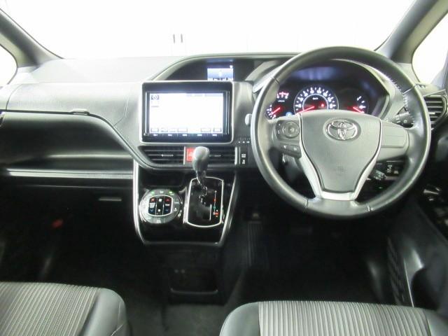 ヴォクシー ZS 煌 地上デジタル TSS 両側パワードア アイドリングストップ車 パワーウィンド 横滑防止 1オーナ DVD可 盗難防止装置 スマートエントリー Bカメラ LEDヘッドライト メモリーナビ 3列シート(21枚目)