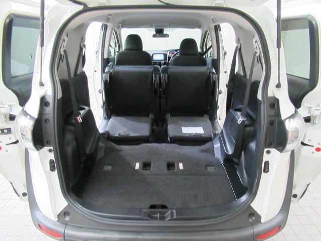 シエンタ G ナビ・TV スマートキープッシュスタート アイドリングS 1オ-ナ- リアカメラ ワンセグテレビ フルオートエアコン パワーウィンド ETC 運転席エアバック パワステ キーフリーシステム ABS(27枚目)