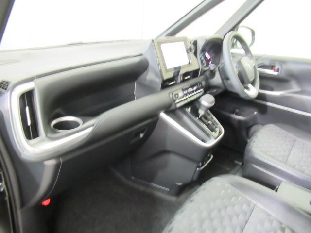 ヴォクシー S-Z スマートキープッシュスタート 両側電動パワースライドドア パワーウインドウ 1オナ ETC車載器 LEDライト デュアルエアコン アルミホイール 盗難防止装置 横滑り防止機能 キーフリー 3列シート(31枚目)