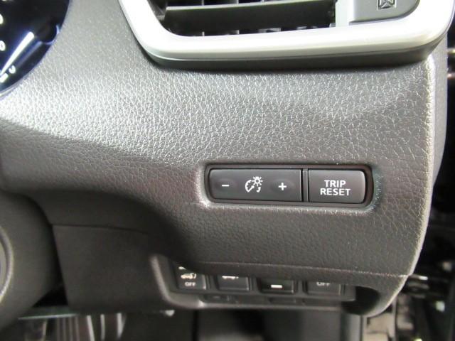 エクストレイル 20XT エマージェン 20XT エマージェン メモリーナビ フルセグ バックモニター DVD/CD再生機能 純正アルミ スマートキー イモビライザー クルーズコントロール ワンオーナー ETC LEDヘッドライト(14枚目)