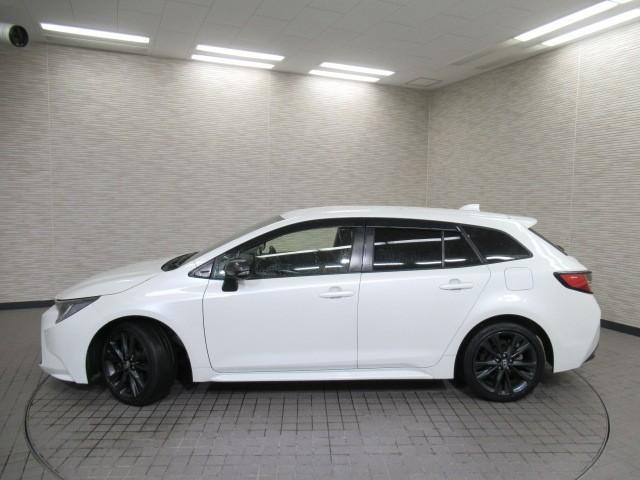 カローラツーリング ダブルバイビー　１オーナー　リアカメラ　横滑り防止　盗難防止　キーフリ－　ＥＴＣ付　ＡＢＳ　ＬＥＤライト　パワステ　パワーウィンドウ　アルミ　クルコン　ナビ　メモリーナビ　エアコン　エアバッグ　スマートキー（4枚目）