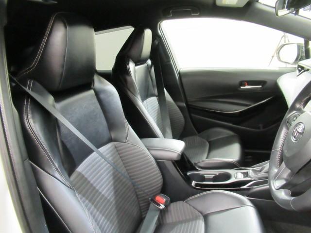 カローラツーリング ダブルバイビー　１オーナー　リアカメラ　横滑り防止　盗難防止　キーフリ－　ＥＴＣ付　ＡＢＳ　ＬＥＤライト　パワステ　パワーウィンドウ　アルミ　クルコン　ナビ　メモリーナビ　エアコン　エアバッグ　スマートキー（9枚目）