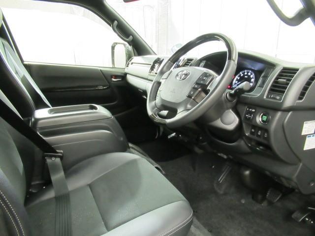 ハイエースバン スーパーGL ダークプライム 両側電動ドア 衝突軽減 キーレス 4WD 横滑り防止機能 メモリーナビ LEDヘッドランプ Wエアバック 100V エアコン ワンセグ パワーウインドウ スマートキー TVナビ ABS エアバッグ(8枚目)