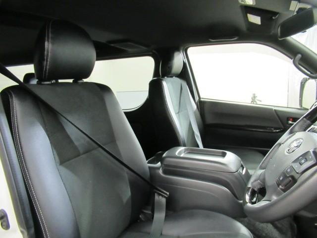 ハイエースバン スーパーGL ダークプライム 両側電動ドア 衝突軽減 キーレス 4WD 横滑り防止機能 メモリーナビ LEDヘッドランプ Wエアバック 100V エアコン ワンセグ パワーウインドウ スマートキー TVナビ ABS エアバッグ(9枚目)