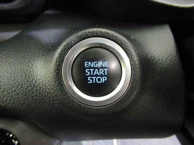 ヤリス Ｚ　サイドＳＲＳ　ＡＡＣ　バックモニタ　スマキー　横滑防止装置　キーフリー　ＬＥＤランプ　パワーウインドウ　助手席エアバック　クルコン　エアバッグ　ＤＶＤ　パワーステアリング　盗難防止システム　ナビ（16枚目）