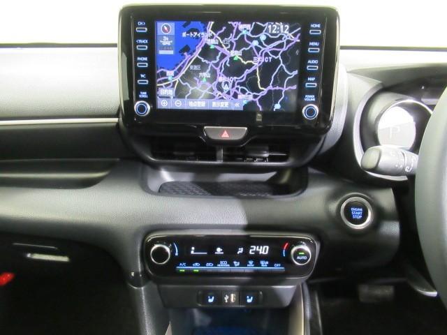 ヤリス Ｚ　サイドＳＲＳ　ＡＡＣ　バックモニタ　スマキー　横滑防止装置　キーフリー　ＬＥＤランプ　パワーウインドウ　助手席エアバック　クルコン　エアバッグ　ＤＶＤ　パワーステアリング　盗難防止システム　ナビ（19枚目）