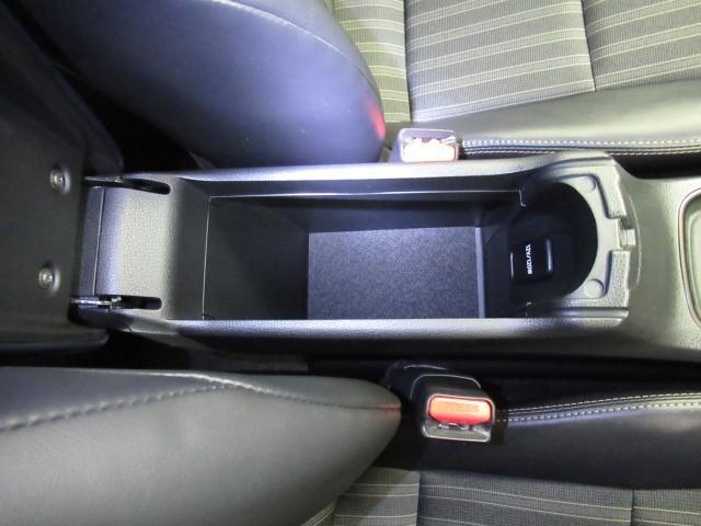 アクア Ｚ　ＬＥＤヘッドライト　スマートキー　１００Ｖ電源　イモビライザー　アルミホイール　オートクルーズコントロール　エアコン　ＥＳＣ　ナビ　カーテンエアバッグ　ＥＴＣ　キーレス　パワーウインドウ　ＡＢＳ（26枚目）