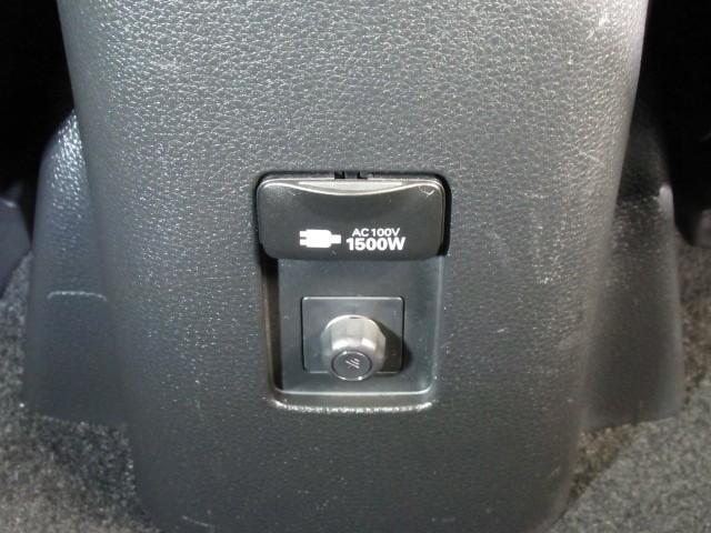 アクア Ｚ　ＬＥＤヘッドライト　スマートキー　１００Ｖ電源　イモビライザー　アルミホイール　オートクルーズコントロール　エアコン　ＥＳＣ　ナビ　カーテンエアバッグ　ＥＴＣ　キーレス　パワーウインドウ　ＡＢＳ（28枚目）