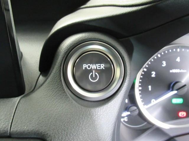 ＩＳ ＩＳ３００ｈ　バージョンＬ　衝突被害軽減　パワーウィンドウ　ＥＴＣ車載器　１オーナー　オートクルーズ　サイドＳＲＳ　パワーステアリング　電動シート　キーレス　ＴＶナビ　ＤＶＤ　ＡＣ　盗難防止システム　横滑り防止機能　エアバッグ（16枚目）