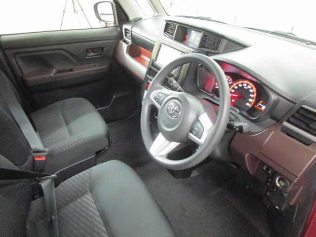 ルーミー Ｇ　追突軽減ブレーキ　パワステ　Ａストップ　オートクルーズコントロール　Ｒカメラ　１セグＴＶ　横滑り防止システム　エアバック　セキュリティーアラーム　パワーウィンドウ　運転席助手席エアバック　ナビ＆ＴＶ（8枚目）