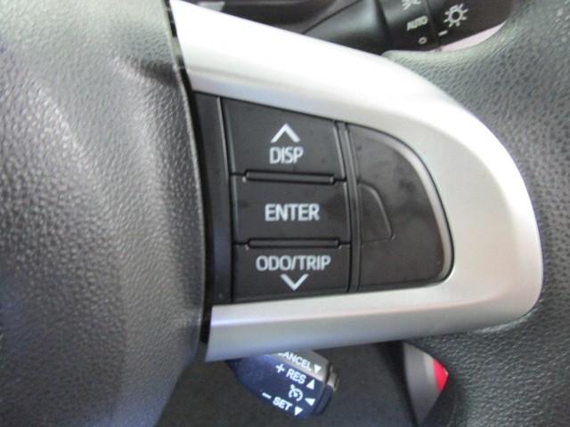 ルーミー Ｇ　追突軽減ブレーキ　パワステ　Ａストップ　オートクルーズコントロール　Ｒカメラ　１セグＴＶ　横滑り防止システム　エアバック　セキュリティーアラーム　パワーウィンドウ　運転席助手席エアバック　ナビ＆ＴＶ（13枚目）