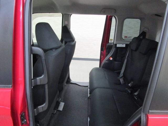 ルーミー Ｇ　追突軽減ブレーキ　パワステ　Ａストップ　オートクルーズコントロール　Ｒカメラ　１セグＴＶ　横滑り防止システム　エアバック　セキュリティーアラーム　パワーウィンドウ　運転席助手席エアバック　ナビ＆ＴＶ（22枚目）