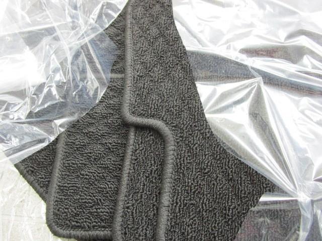 Ｃ－ＨＲ Ｇ　ハーフ革　ＴＳＳ　ワンオナ　ＤＶＤ再生可　ＬＥＤヘッド　バックモニタ　イモビライザー　ナビ＆ＴＶ　ＥＴＣ付　キーフリーシステム　スマキー　横滑り防止機能　クルーズＣ　エアバッグ　アルミ　メモリ－ナビ（26枚目）