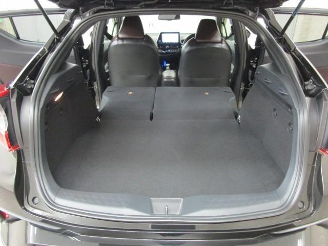 Ｃ－ＨＲ Ｇ　ハーフ革　ＴＳＳ　ワンオナ　ＤＶＤ再生可　ＬＥＤヘッド　バックモニタ　イモビライザー　ナビ＆ＴＶ　ＥＴＣ付　キーフリーシステム　スマキー　横滑り防止機能　クルーズＣ　エアバッグ　アルミ　メモリ－ナビ（28枚目）