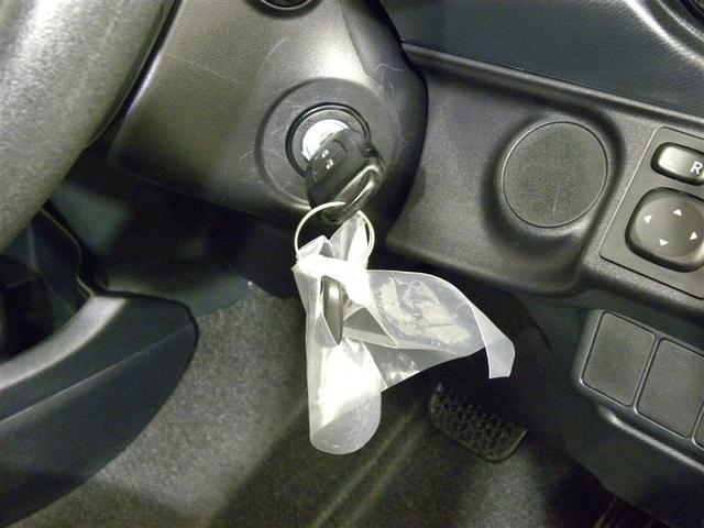 アクア Ｓ　キーレスエントリ　イモビ　ナビ＆ＴＶ　オートエアコン　デュアルエアバック　ＥＳＣ　Ｂカメラ　パワーウィンドウ　ＥＴＣ　ＳＲＳ　ワンセグＴＶ　パワーステアリング　ＡＢＳ　メモリーナビ（14枚目）